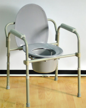 Кресло-стул с санитарным оснащением HMP 7210 A 